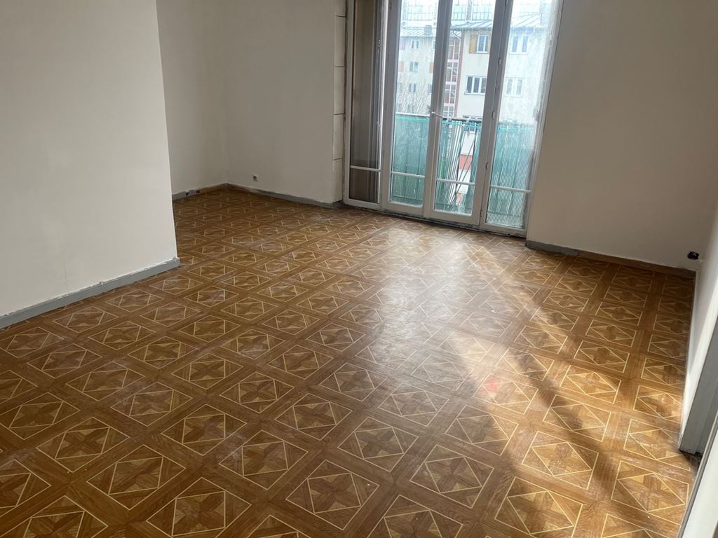 Appartement T4 EPINAY SUR SEINE (93800) AGENCE-DIRECT.COM